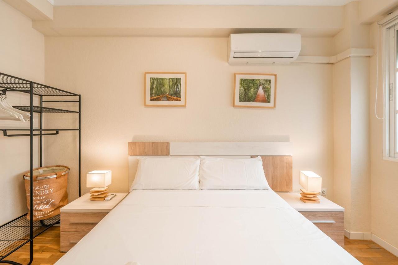 Gran Apartamento De 3 Habitaciones Junto A La Catedral Málaga Buitenkant foto