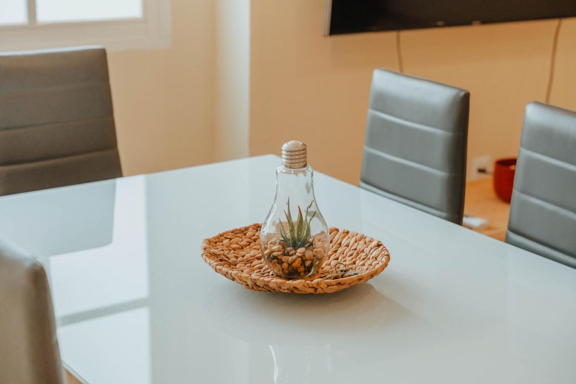 Gran Apartamento De 3 Habitaciones Junto A La Catedral Málaga Buitenkant foto