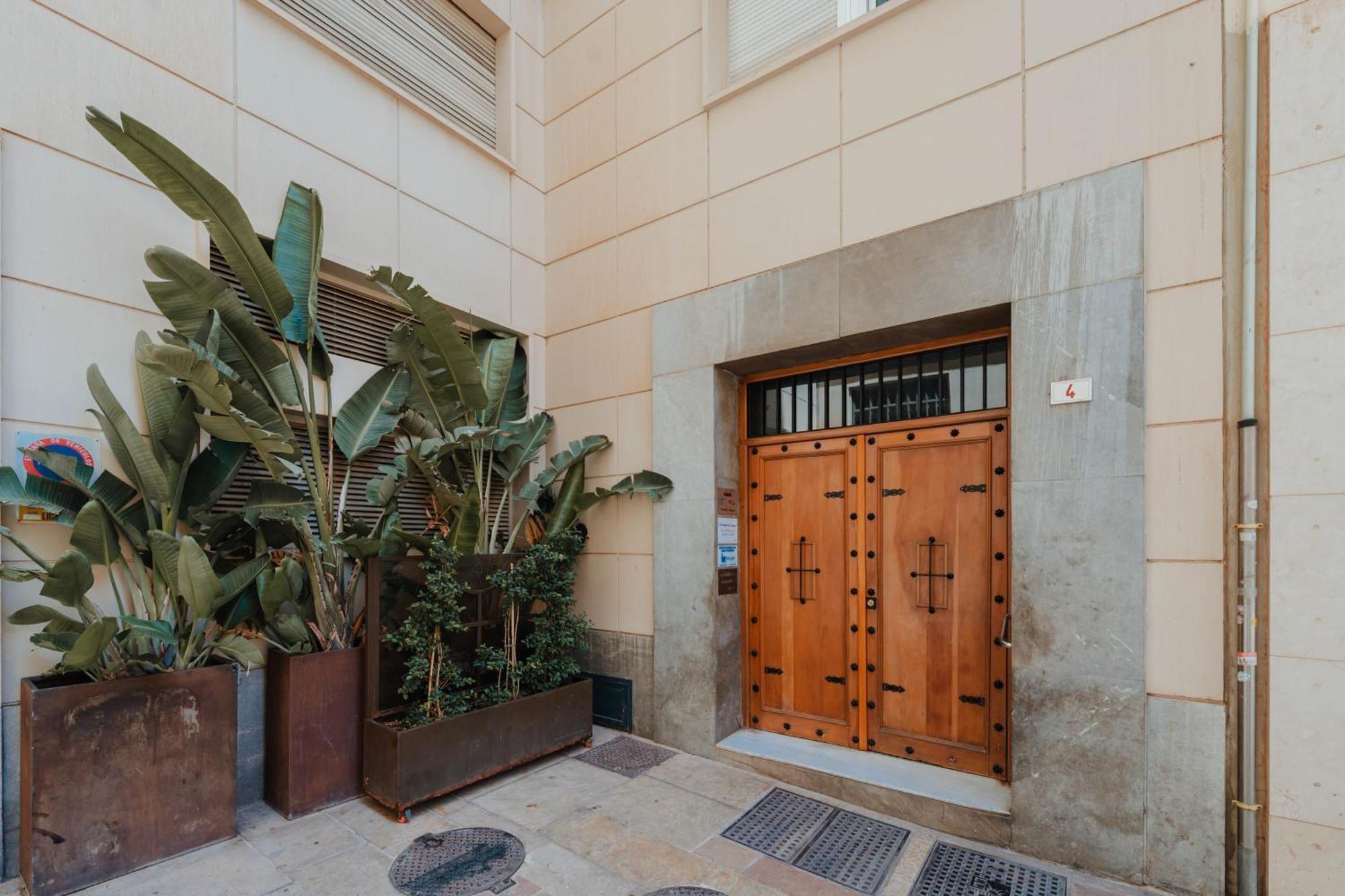 Gran Apartamento De 3 Habitaciones Junto A La Catedral Málaga Buitenkant foto