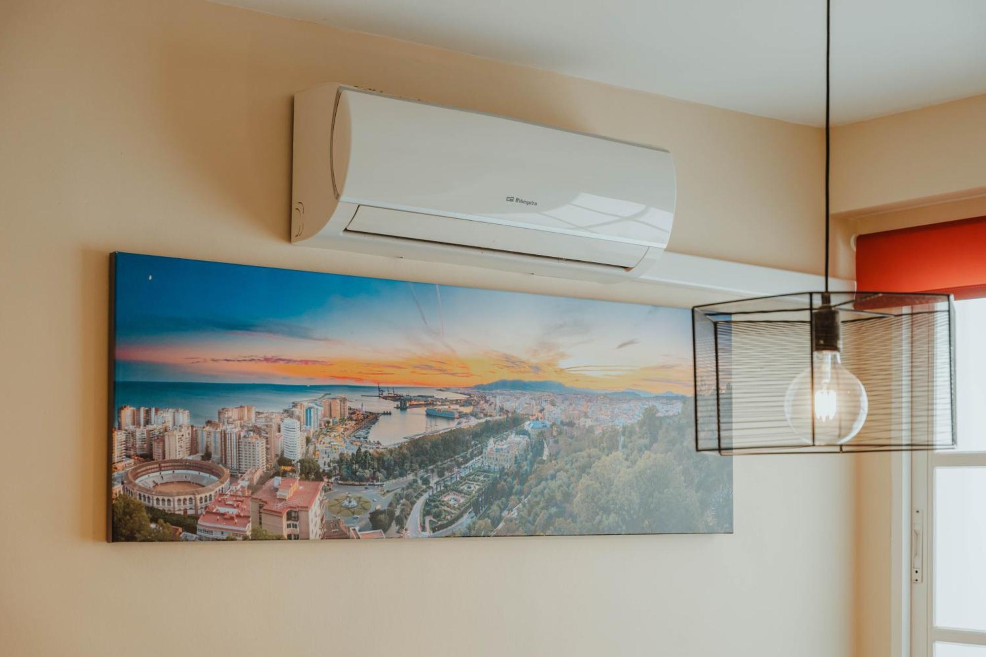 Gran Apartamento De 3 Habitaciones Junto A La Catedral Málaga Buitenkant foto